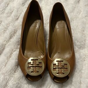 Tory Burch wedges size 8